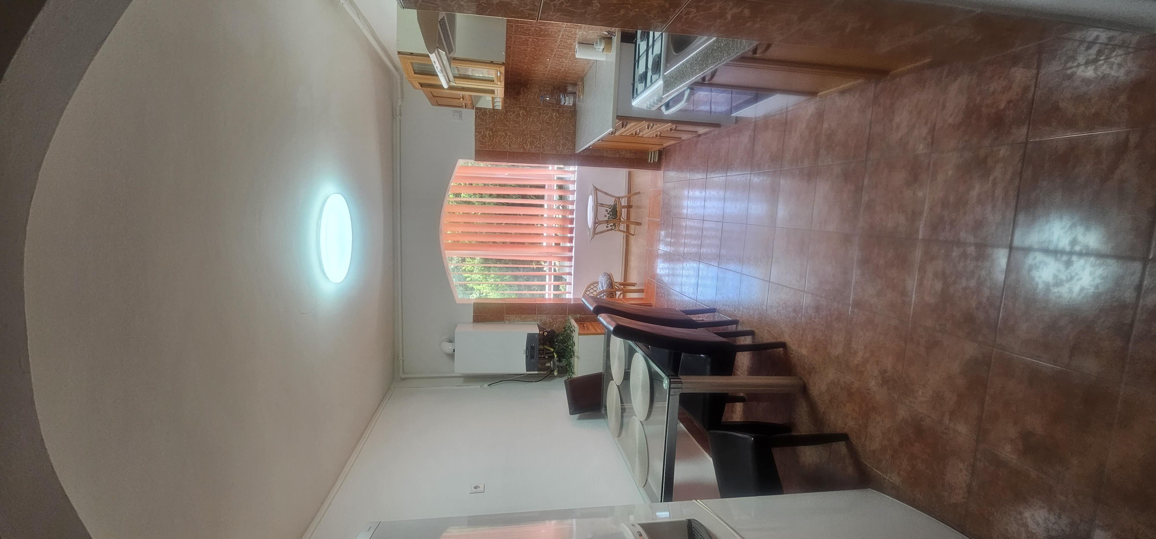 Kitchen — Quiet 3-Room Apartment in Tudor