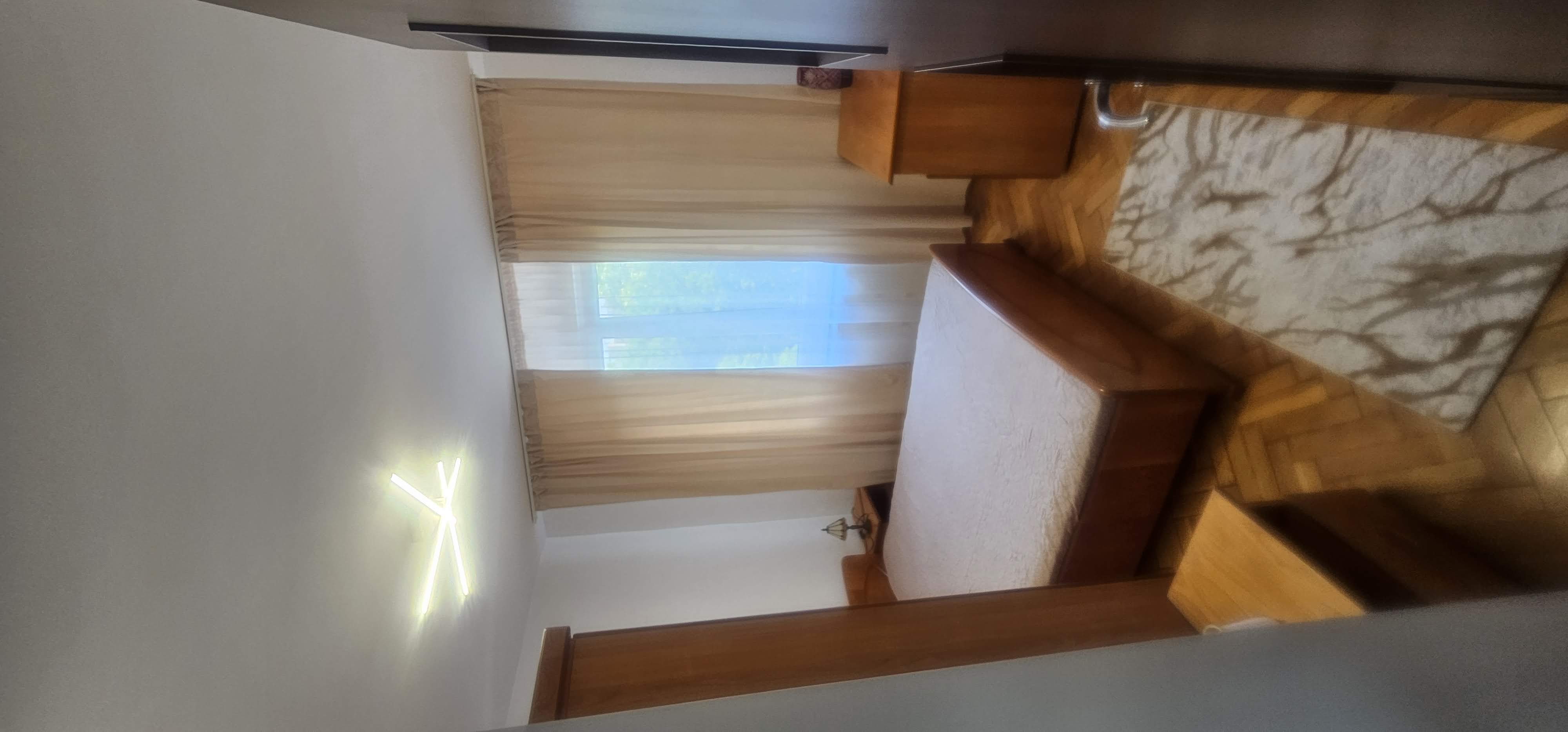 Bedroom 1 — Quiet 3-Room Apartment in Tudor