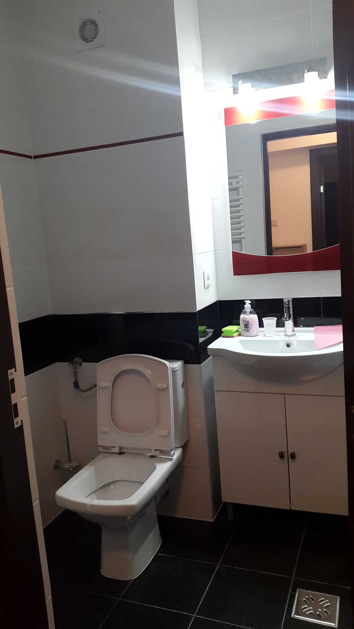 Bathroom — 2-Bedroom Apartment in Acta Residence